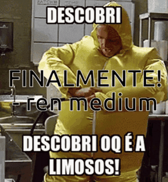 a man in a yellow suit with the words " descubri finalmente " on the bottom