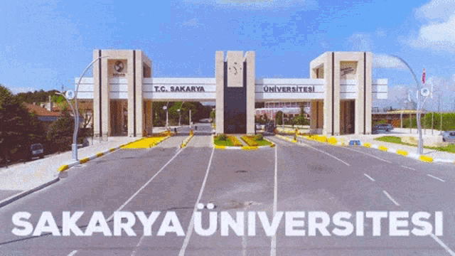 Sakarya University School GIF - Sakarya University School Focusing GIFs