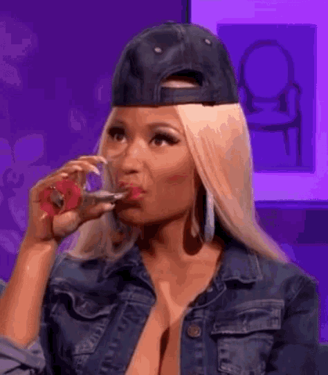 Nicki Minaj Tea GIF - Nicki Minaj Tea Sipping GIFs