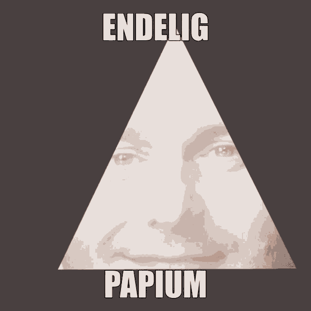 Endelig Papium Spinning GIF - Endelig Papium Spinning Pyramid GIFs