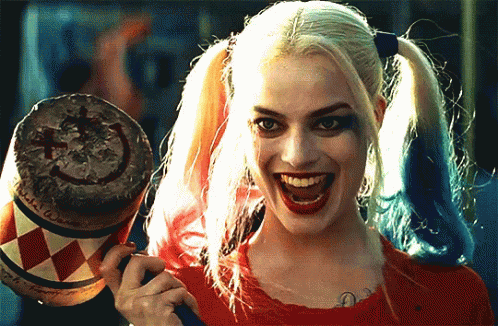 Si Te Portas Mal GIF - Harley Quinn Happy Smile GIFs