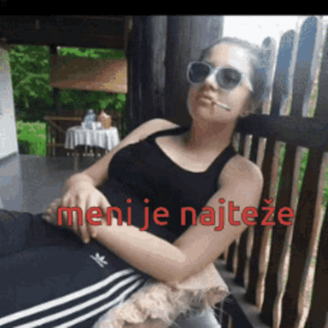Vikendica Rodj GIF