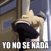 a man is bending over in front of a door with yo no se nada written on it