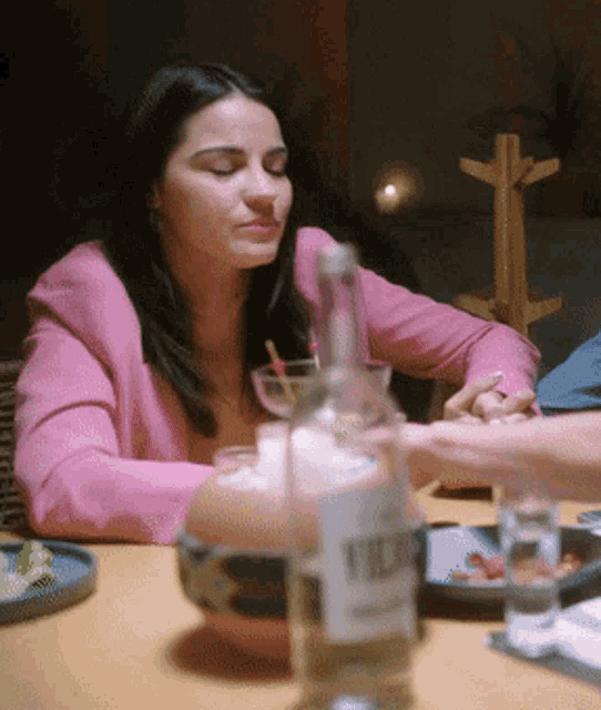 Maite Perroni El Juego De Las Llaves GIF