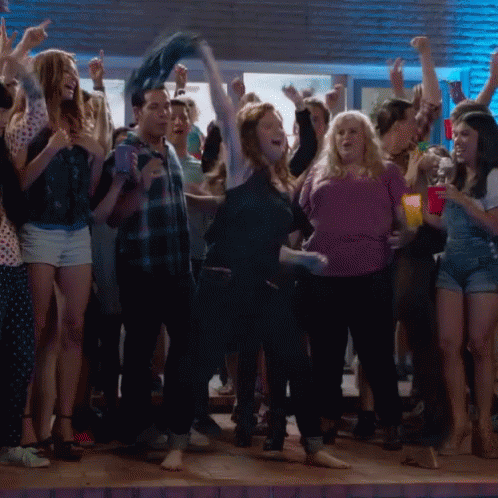 Party GIF - Party Dance Pitch Perfect2 GIFs