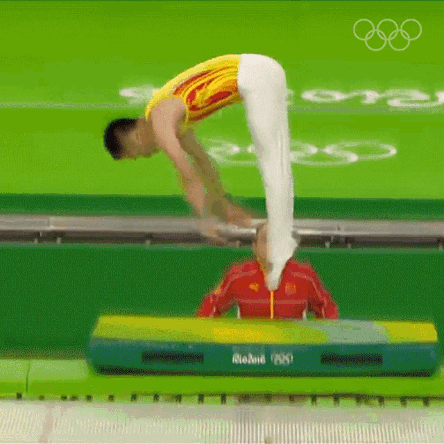 Bounce Dong Dong GIF - Bounce Dong Dong Olympics GIFs