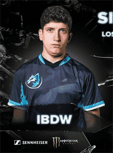 a man in a blue shirt with the name ibdw on it