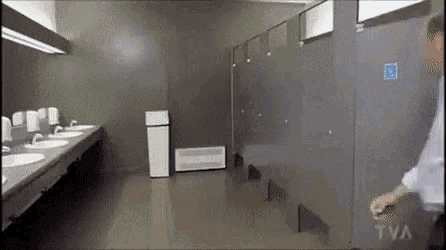 Creeper Bathroom GIF - Creeper Bathroom GIFs