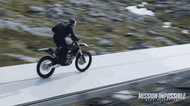 Riding Motorcycle Ethan Hunt GIF - Riding Motorcycle Ethan Hunt Tom Cruise GIFs