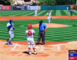 a baseball game is being played between the texas rangers and the laa