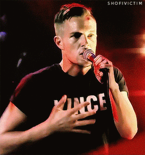 The Killers Vince GIF - The Killers Vince Singing GIFs