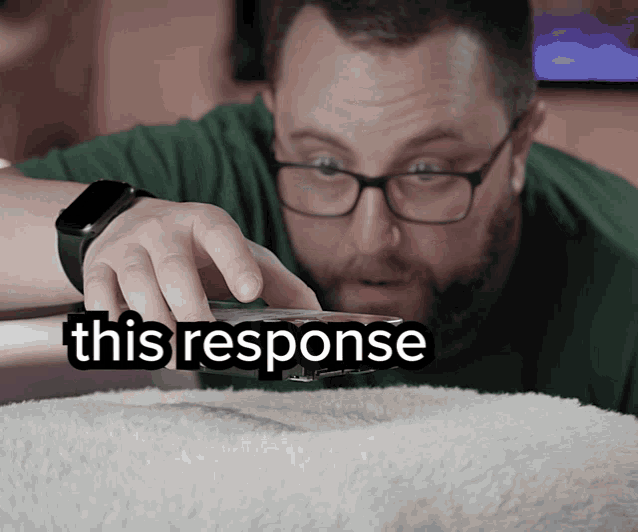 This Response Careful GIF - This Response Careful Linus Tech Tips GIFs