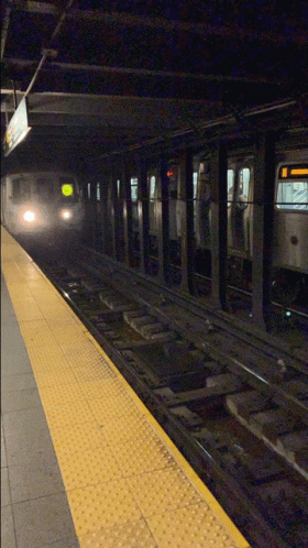 Train Subway GIF - Train Subway GIFs