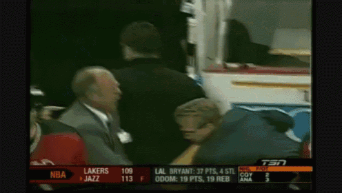 a basketball game between the lakers and the jazz is being played