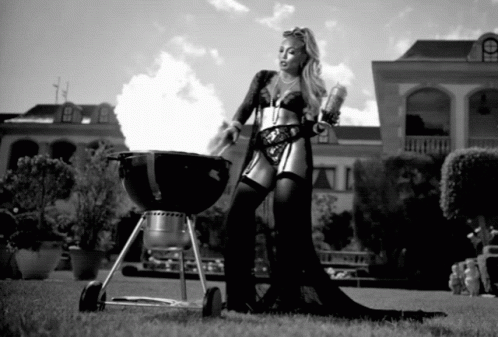 Woman Grilling GIF - Woman Grilling Bbq GIFs