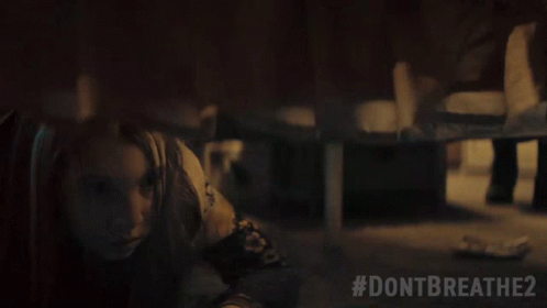 Hide Under The Bed Phoenix GIF - Hide Under The Bed Phoenix Dont Breathe2 GIFs