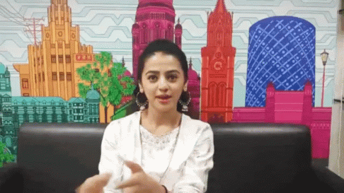 Helly Shah Explaining GIF - Helly Shah Explaining This And That GIFs