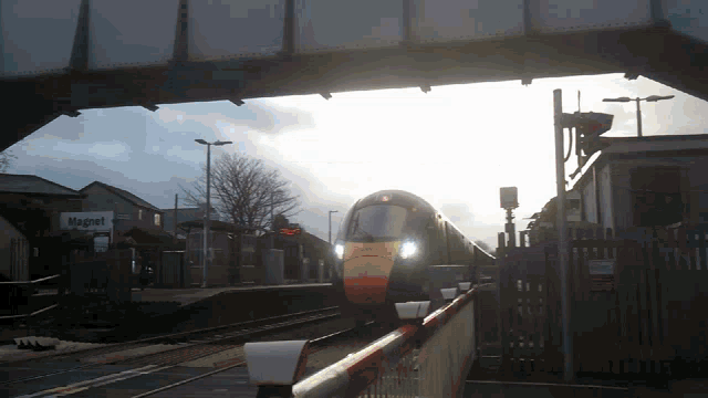 Class800 British Trains GIF - Class800 British Trains Train GIFs