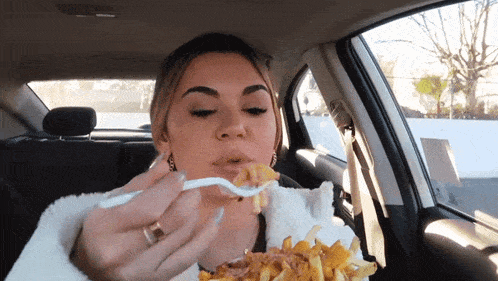 Steph Pappas In N Out GIF - Steph Pappas In N Out Animal Cries GIFs