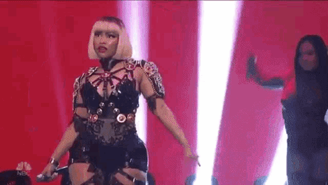 Nicki Minaj Dance GIF - Nicki Minaj Dance صافيناز GIFs