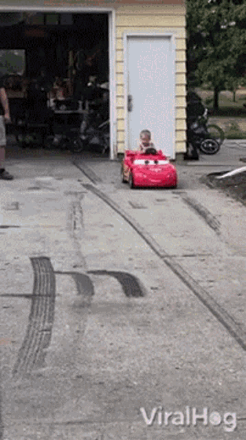 Toy Car Viralhog GIF - Toy Car Viralhog Riding GIFs