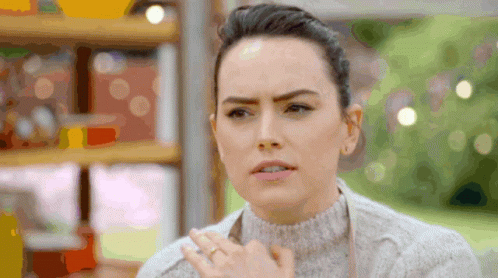 Stop It Daisy Ridley GIF - Stop It Daisy Ridley Bake Off GIFs