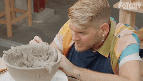 Sculpturing Great Canadian Pottery Throw Down GIF - Sculpturing Great Canadian Pottery Throw Down Carving Out GIFs