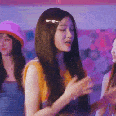 Stan Loona Kpop Loossemble Sensitive Hyunjin Yeojin Vivi Gowon Hyeju GIF - Stan Loona Kpop Loossemble Sensitive Hyunjin Yeojin Vivi Gowon Hyeju GIFs